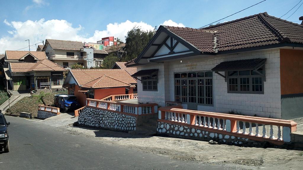 Sedulur Homestay Bromo Exterior photo